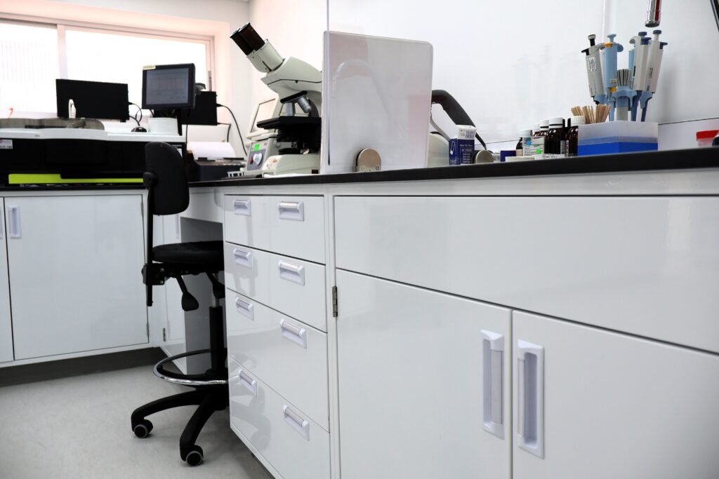 landingpage-muebles-para-laboratorio 4 IMG 0900