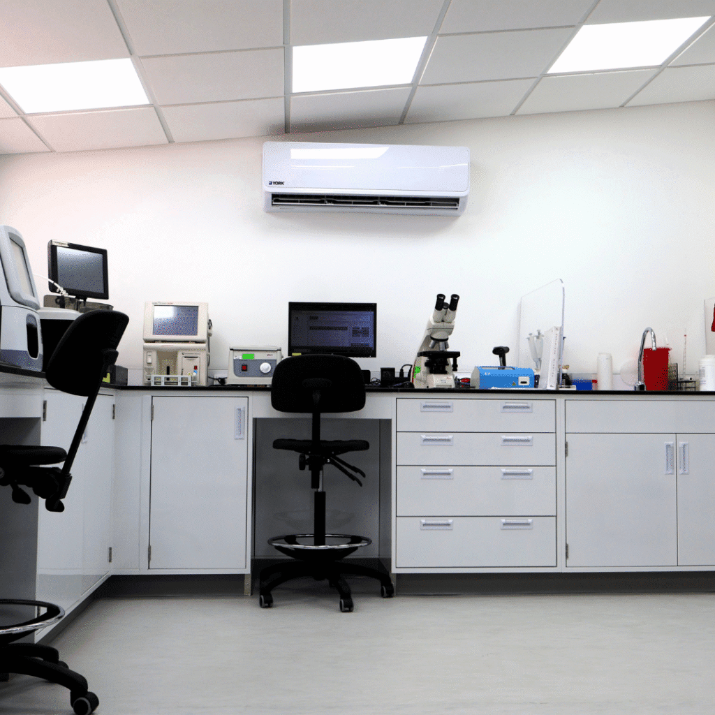 Mesas para Laboratorio 2 Mesas para laboratorio