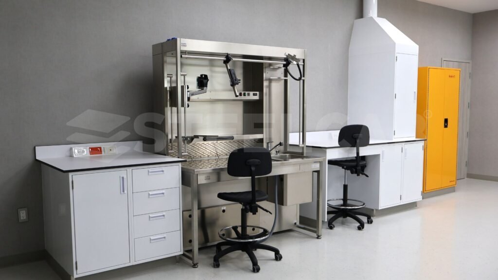 Muebles para laboratorio | Diseño a medida​